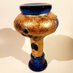 vaza-plavo-zlatna