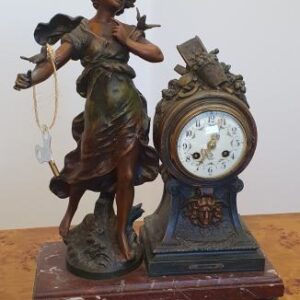 Francuski kaminski sat